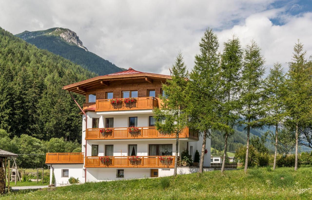 Ottohof - Feldblick Leilighet Colle Isarco Eksteriør bilde